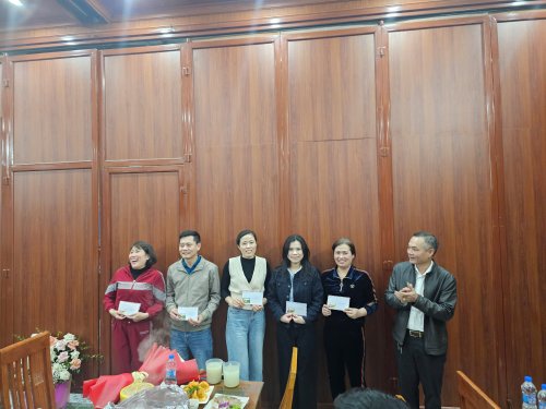 Trao thưởng - 9.jpg